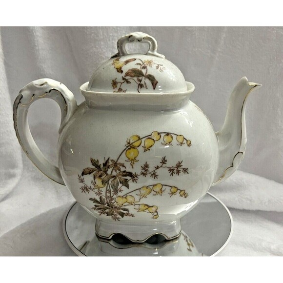 Limoge Teapot White with Gold Flowers Stamped Limoges France 9 Inches - Picture 2 of 16